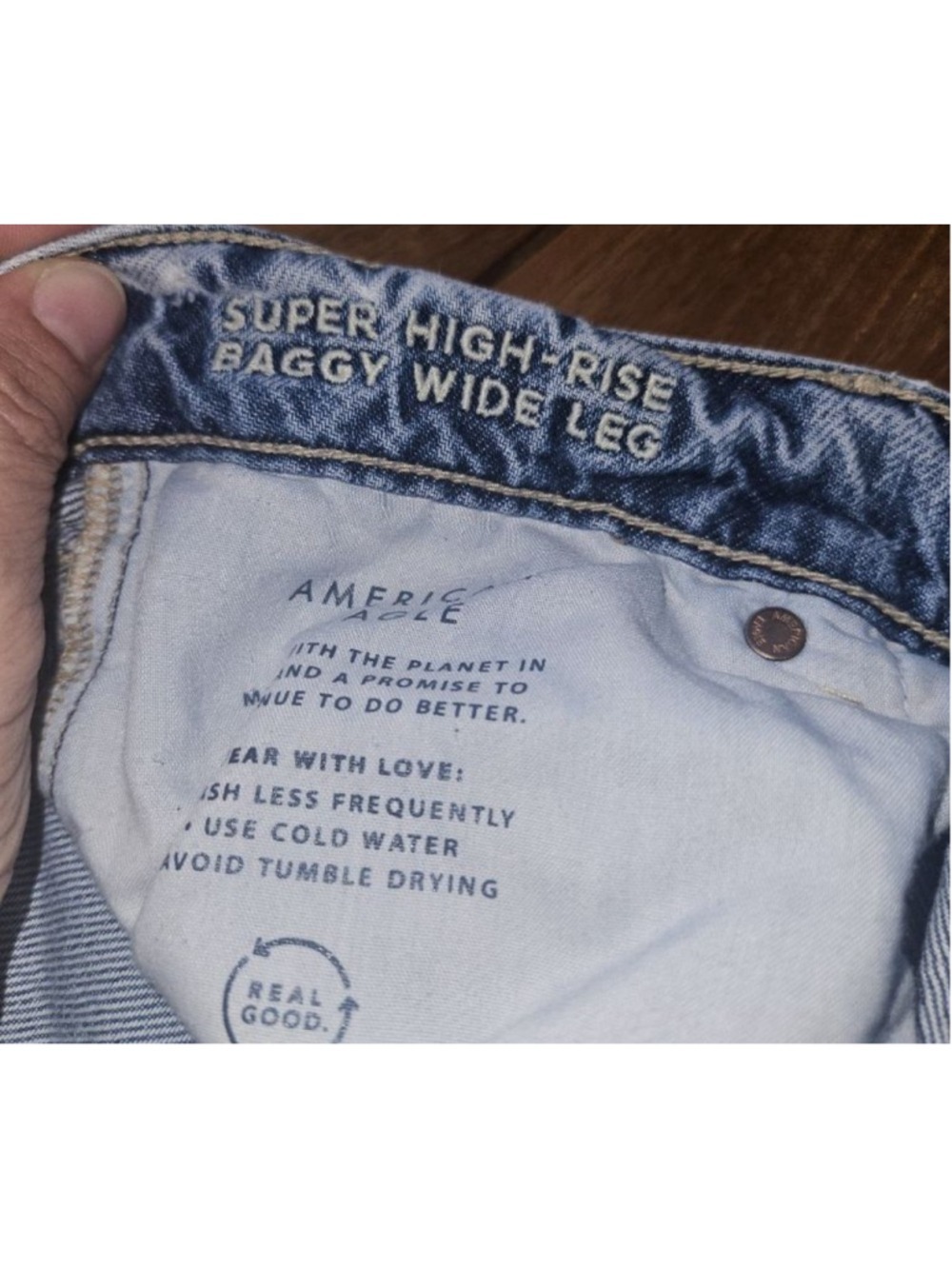 American Eagle Super High-Waisted Baggy Wide-Leg Jean Size 12 - Picture 4 of 6